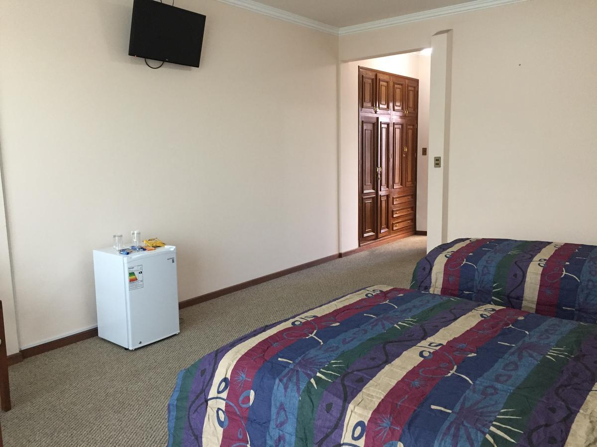 Hotel Oblitas Кочабамба Екстериор снимка