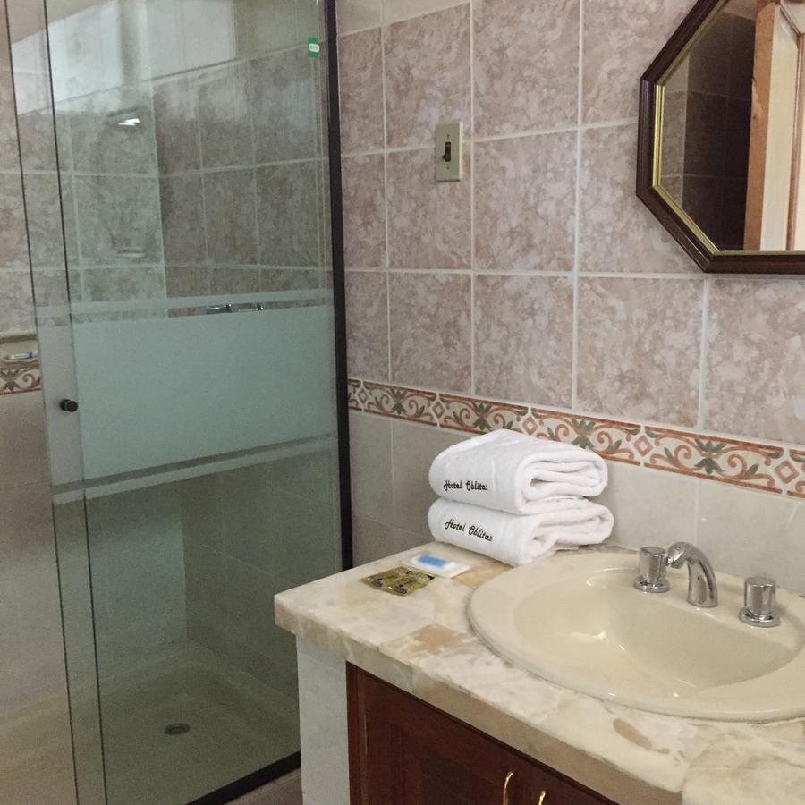 Hotel Oblitas Кочабамба Екстериор снимка