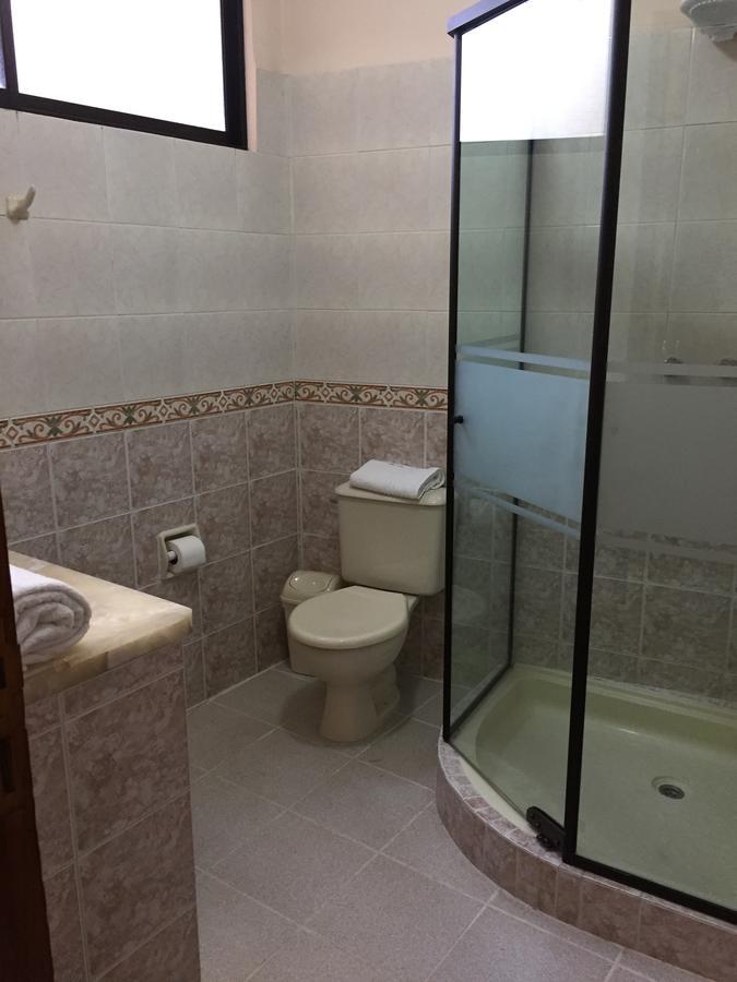 Hotel Oblitas Кочабамба Екстериор снимка