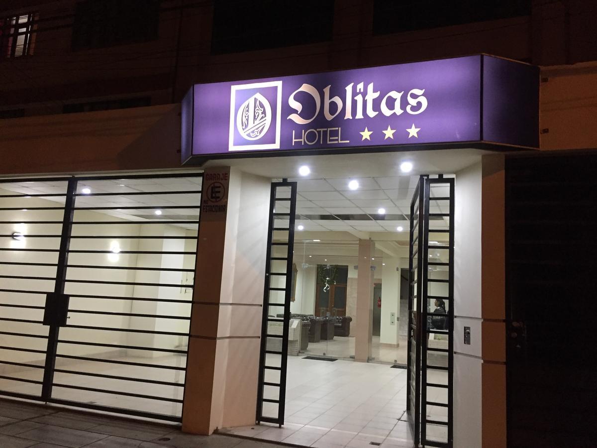 Hotel Oblitas Кочабамба Екстериор снимка