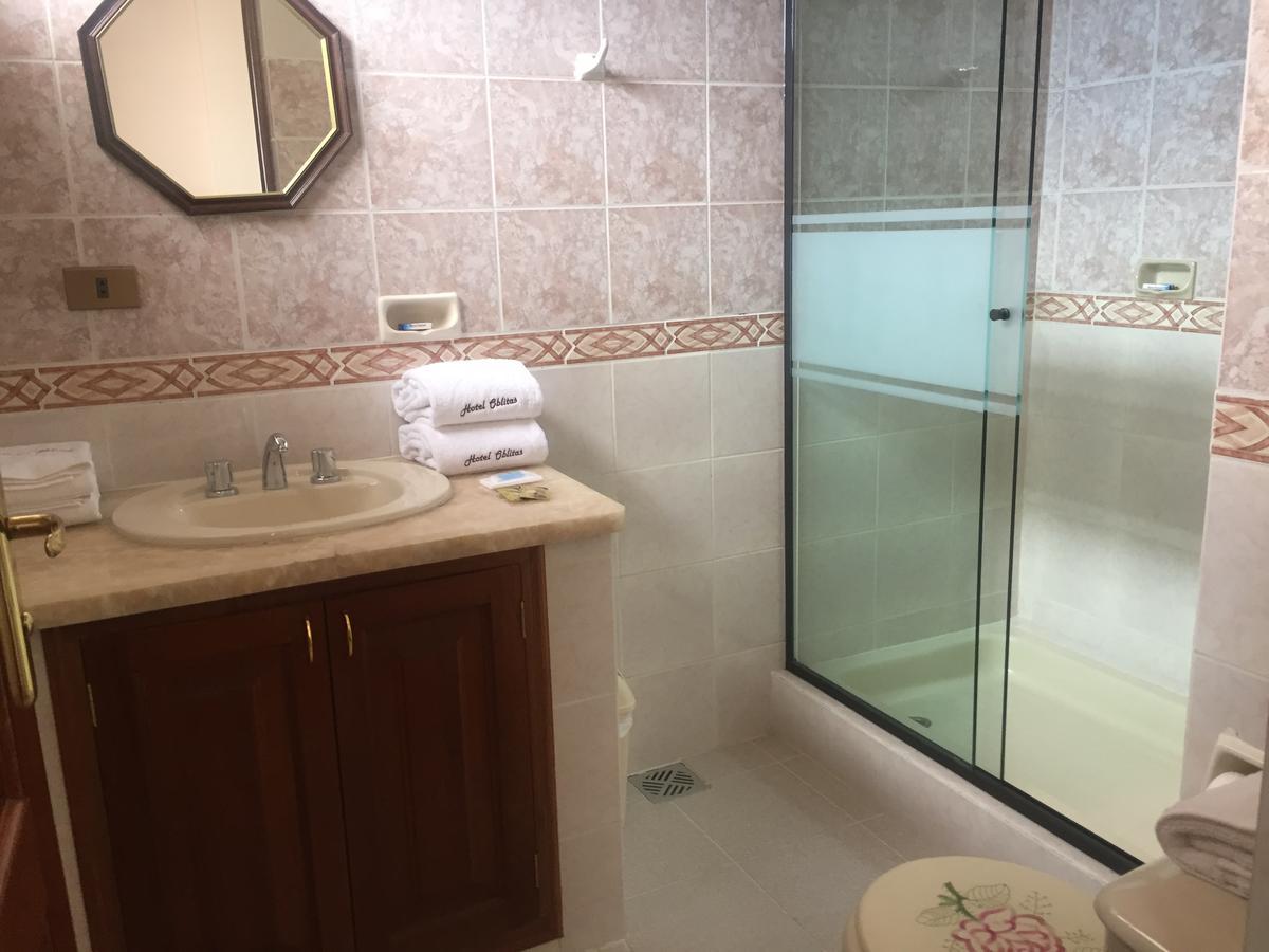 Hotel Oblitas Кочабамба Екстериор снимка